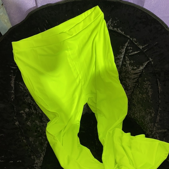 Stylish 2pc Set - Picture 4 of 5